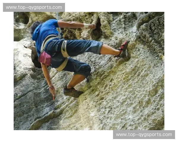 数据攀岩：从点到峰的企业成长新路径